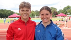 Landesmeister in Lingen: Mieke Wübben (LG Emstal Dörpen) und Karl-Christian Schüttert (SV Sigiltra Sögel) - Foto: H.-J. Meyer