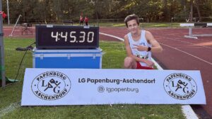 Saarlandrekord in Papenburg im Hindernisrennen: Johannes Bach (TV Ludweiler) - H.-J. Meyer