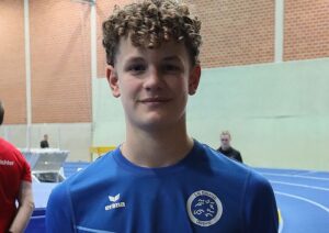 Max Kampen (LG Emstal Dörpen/M15/60m) sprintet zu Gold - Foto: H.-J. Meyer