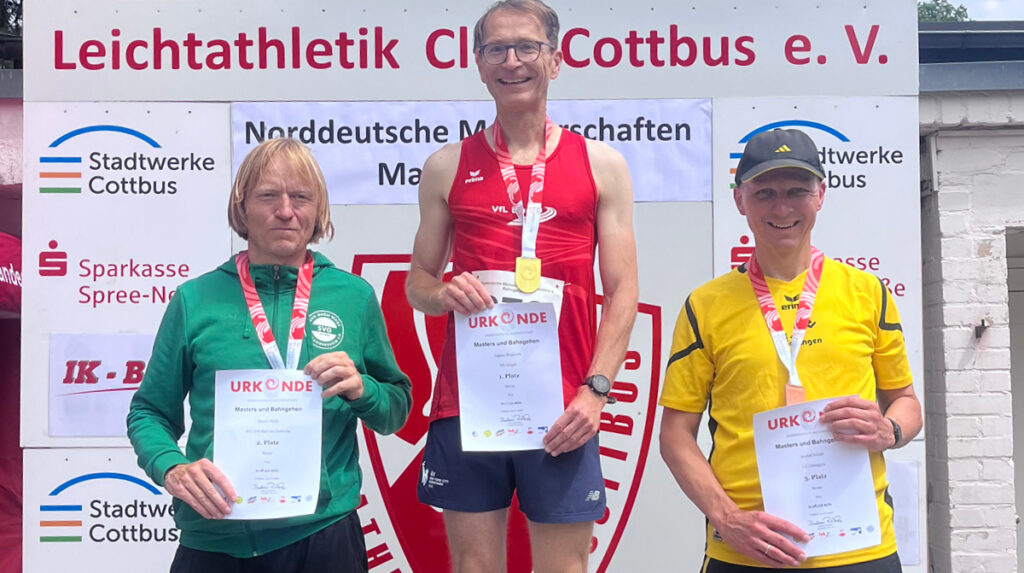 Ingmar Krannich (VfL Lingen) holt Gold in der M45 über 800 und 1.500 Meter. - Foto: privat